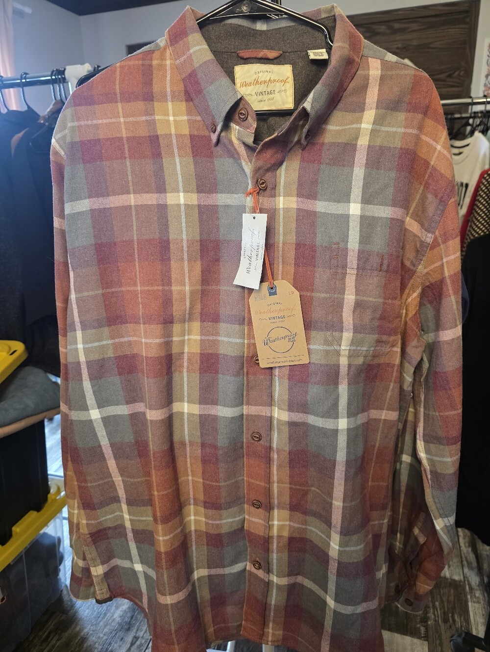 Weatherproof Vintage Plaid Button-Down Shirt in Rust and Gray XXL